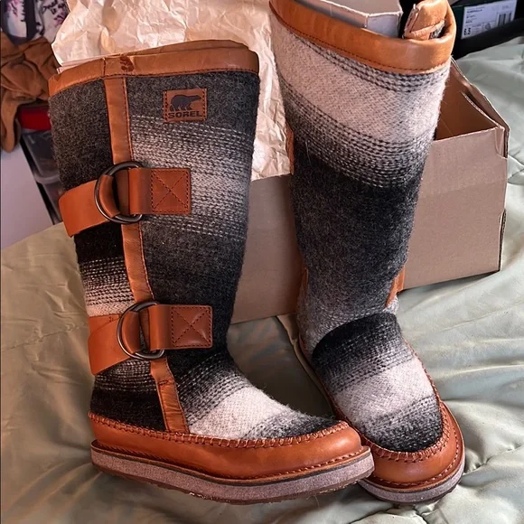 Sorel Shoes Sorel Chipahko Blanket Woolblend Boots Poshmark